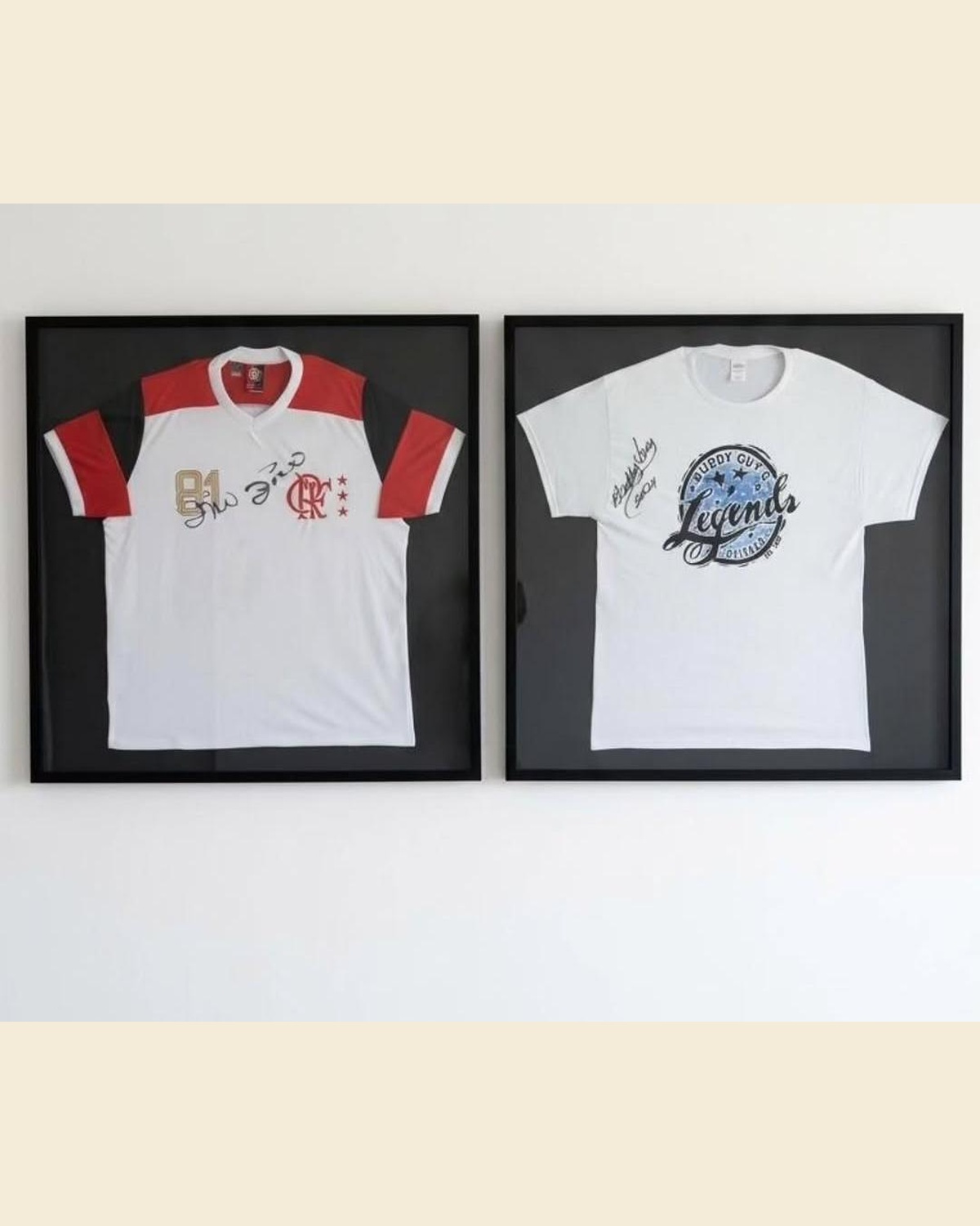 Camisetas emolduradas