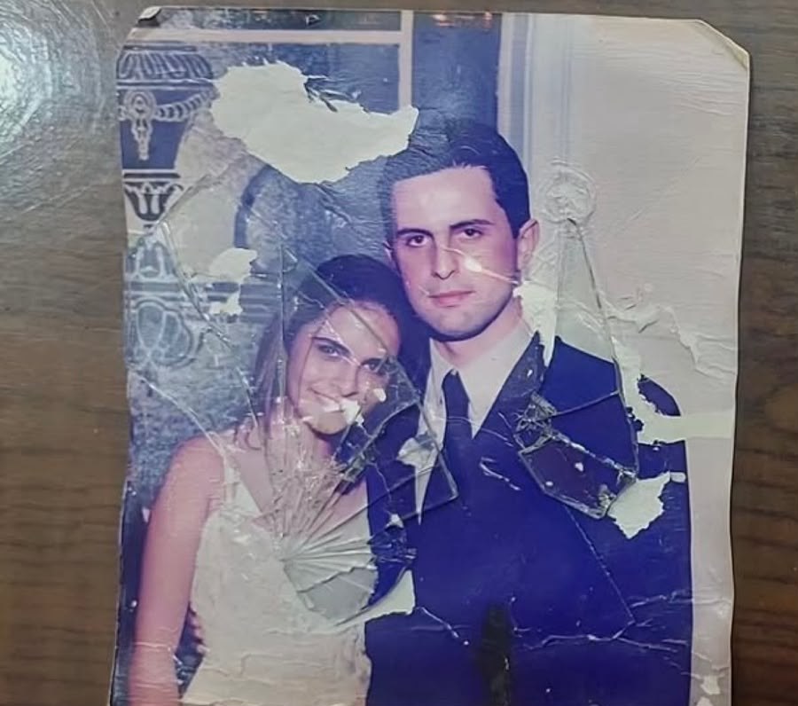 Fotografia de casamento antes da restauração